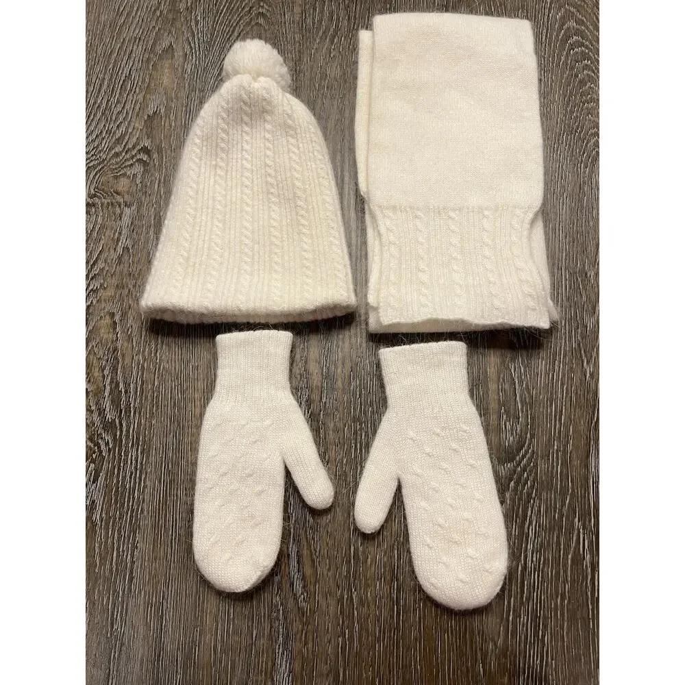 NWOT Girls Wool Angora Cable Knit Scarf, Hat & Mittens Set Made In Europe